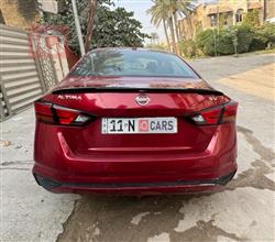 نيسان ألتيما